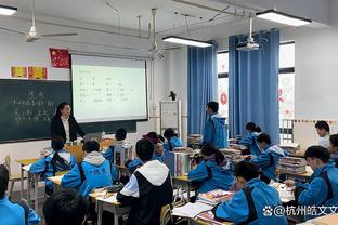 16岁踢了10场欧冠？亚马尔欧冠首赛季10场全出战，送出2次助攻